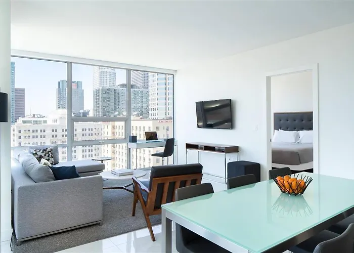 Luxurious Highrise 2B 2B Apartment Heart Of Downtown La